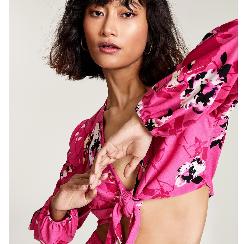 Pink Floral Tie Front Crop Top